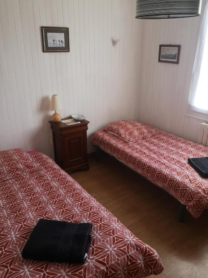 Chambre Au Calme Et Simple, Cuisine A Dispo Saint-Pol-de-Léon Eksteriør billede